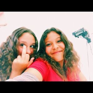 Meet your Posher, Nani